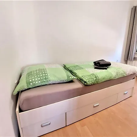 Apartment Dijana *